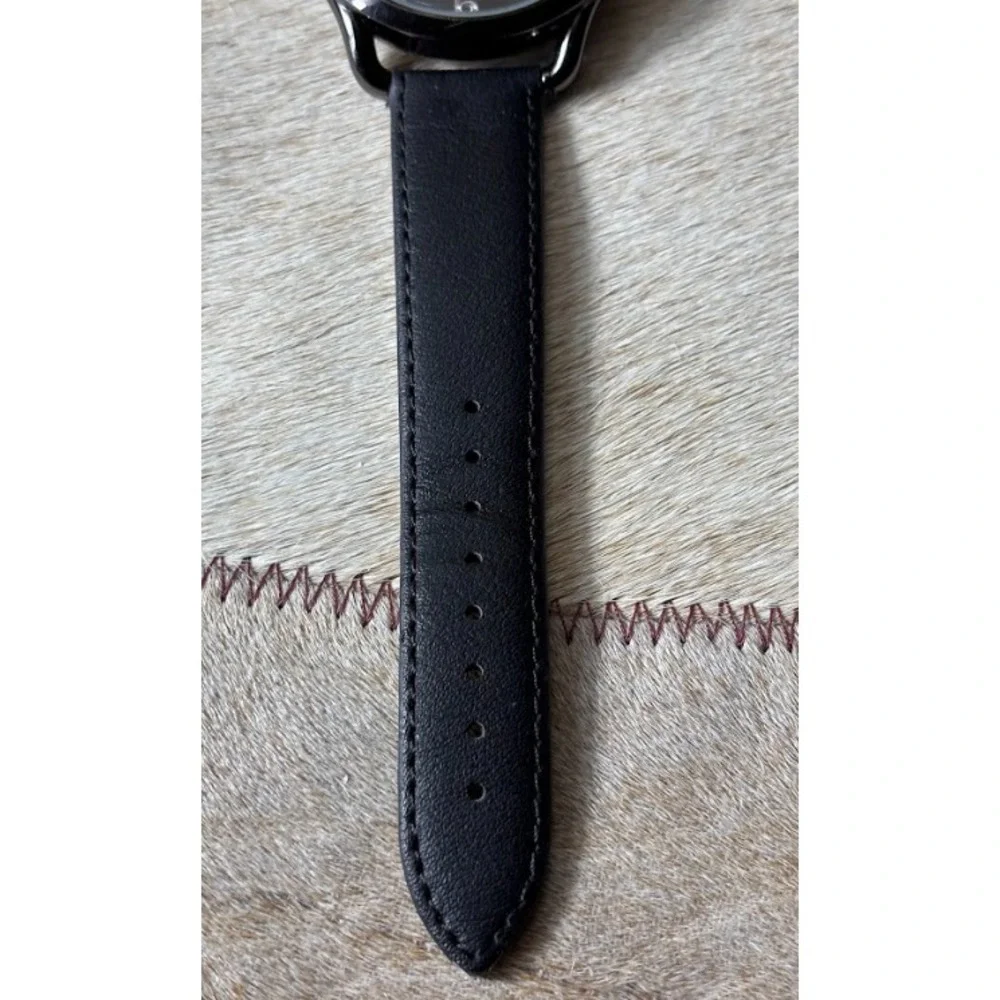 Geneva Platinum 5984 Mens Watch Black Classic Quartz Needs Battery Dress‎